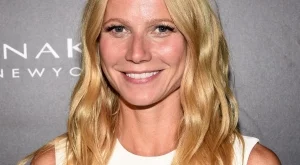 Гуинет Полтроу харесва бръчките си   