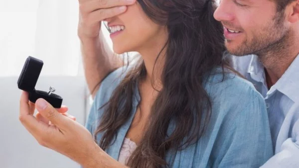 12 неща, които всяка двойка трябва да направи... преди да се ожени