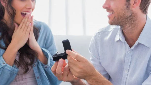 Въпросите, които да му зададете преди брака