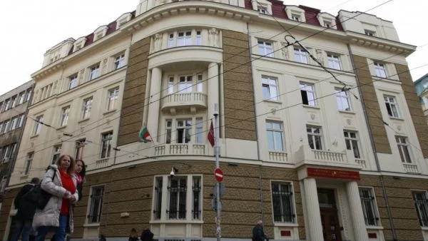 БСП се опитва да спре проверка за принадлежност към ДС на източилите КТБ