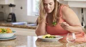 7 трика, с които да ядеш по-малко... и да не гладуваш