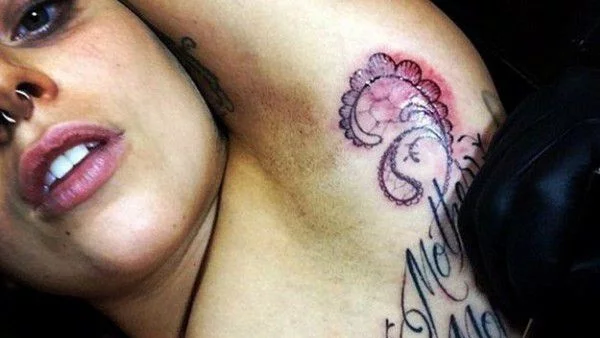 Лейди Гага с нова татуировка