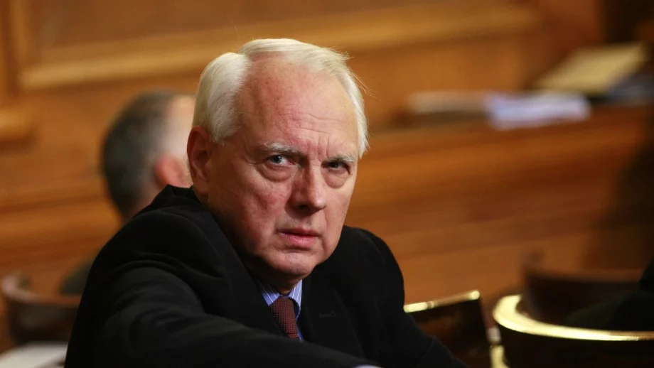 Велизар Енчев предложи отмяна на банковата тайна в КТБ