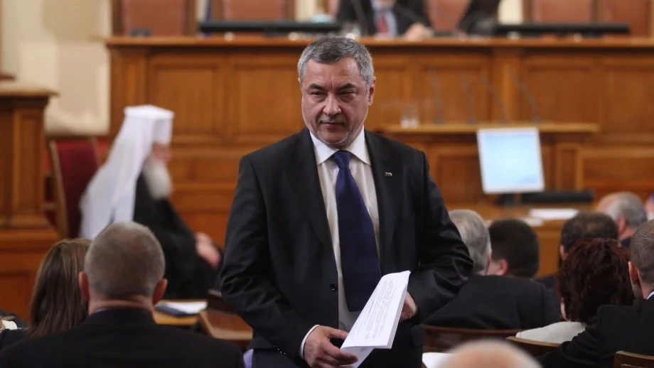 Симеонов ще председателства временната комисия за енергетиката