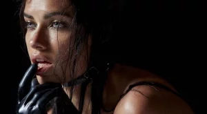 Пирели 2015 - Лима, латекс и закръглен модел