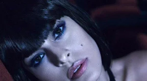 Ева Мендес: Майчинството е толкова трудно, колкото да бъдеш бебе