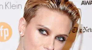 Йохансон: Майчинството е най-сладката умора