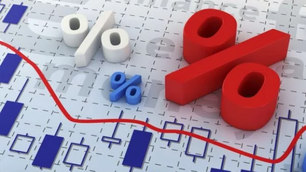 Експерти: Лихвите по депозитите не са стигнали дъното, ще падат още