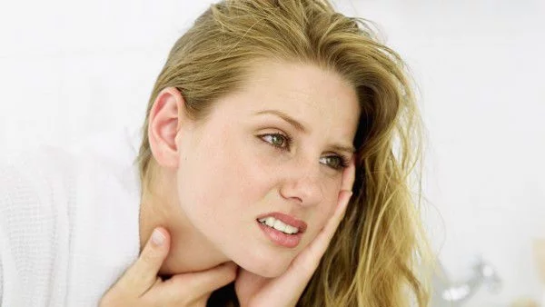 Натурални лекове при болки в гърлото