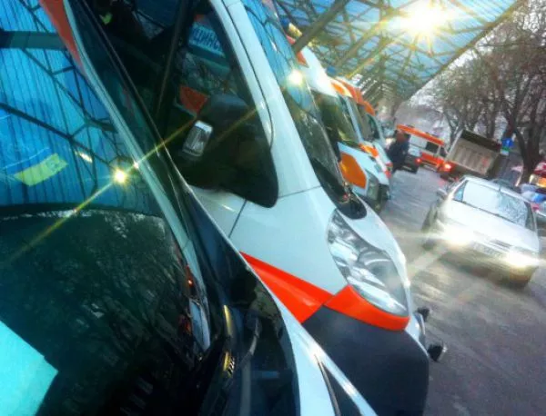 Жена на автобусна спирка в Пловдив беше блъсната от пиян шофьор