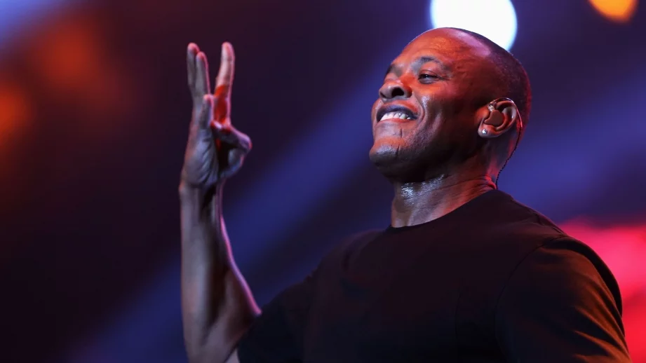 Д-р Дре бе осъден да плати 25 млн. долара по дело за слушалките Beats