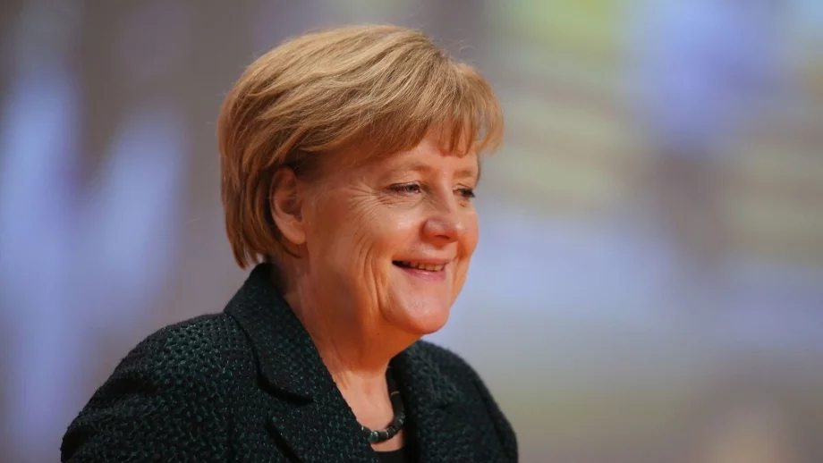 Германия няма да опрости гръцкия дълг, но може да преговаря за изплащането