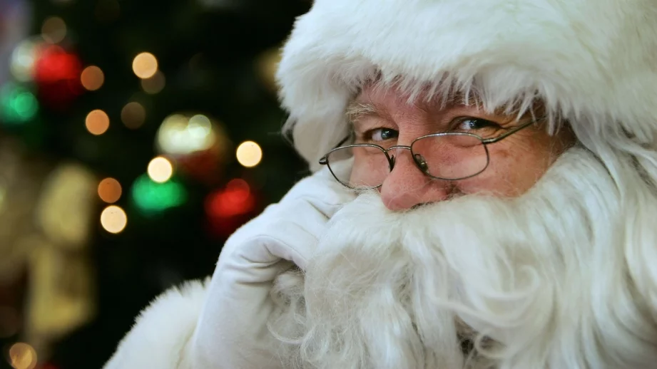 Каква заплата би получавал Дядо Коледа?