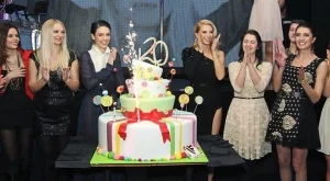 Ивет Фешън отбеляза 20-годишен юбилей
