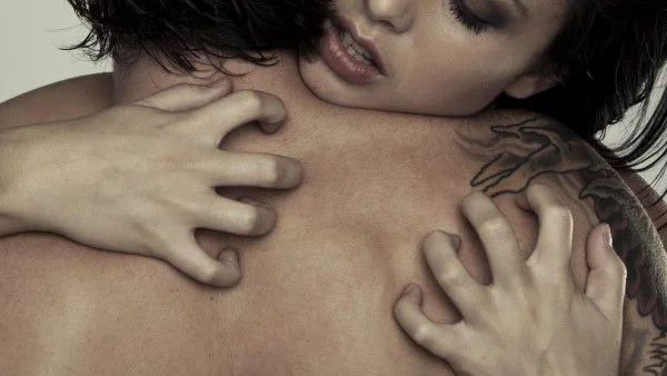 Най-опасните секс пози за мъжете