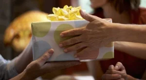 Благотворителен коледен базар от Близкия Изток