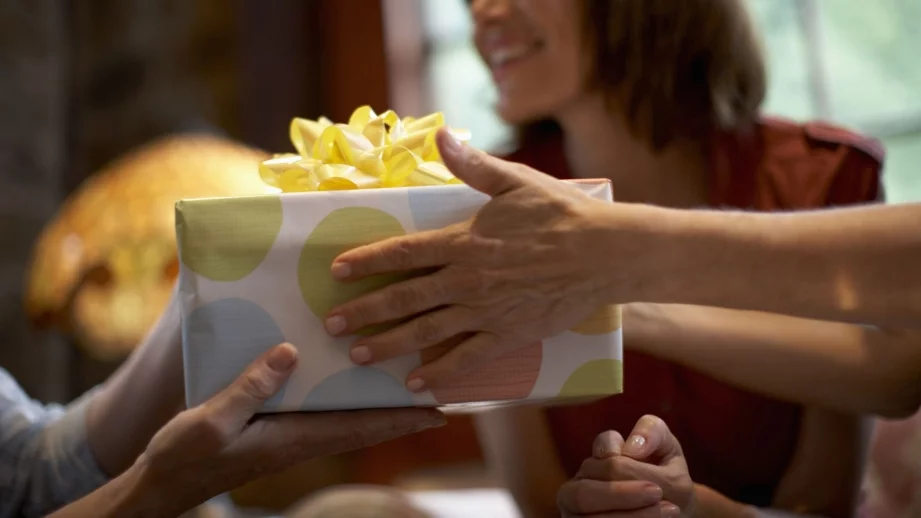 6 подаръка, които можете да купите на летището