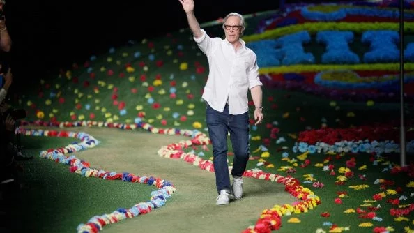 Дизайнерът Томи Хилфигер в ново амплоа