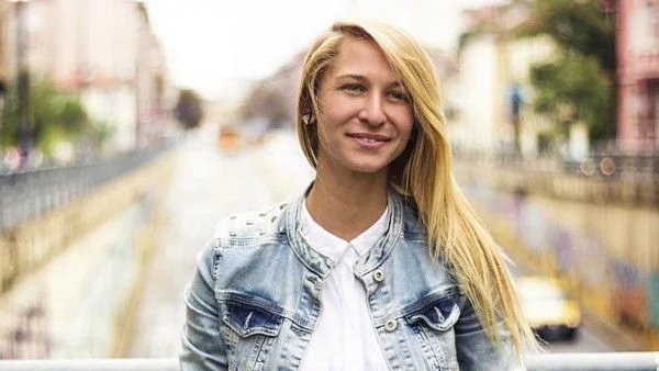 Илияна Стоилова - слънчево момиче, обичащо водата