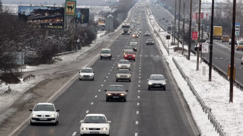 Започна акция за автомобилите без регистрация 