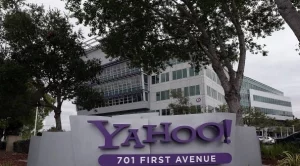 Yahoo иска парче от питката на мобилните технологии