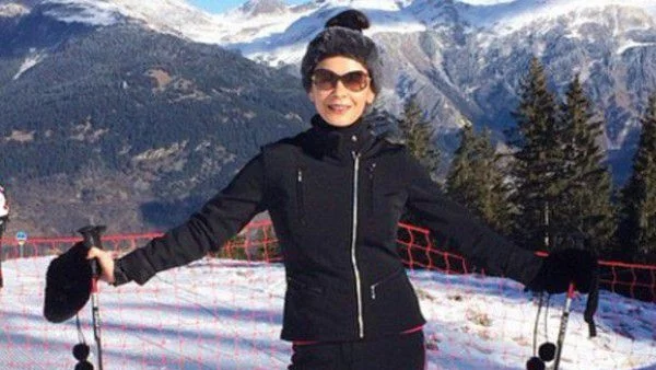 Катрин Зита-Джоунс разпуска в Алпите