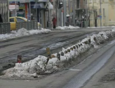 Почти всички снегопочистващи фирми в София са глобени
