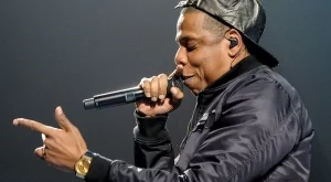 Джей Зи продуцира филм за първия афроамерикански снайперист