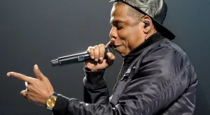 Джей Зи пее безплатно в подкрепа на Хилари Клинтън