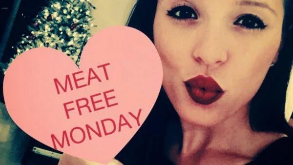 Мика Стоичковa: Не яжте месо в понеделник
