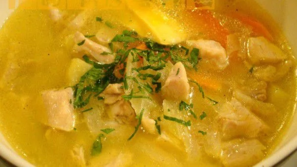 Пилешка супа със сирене