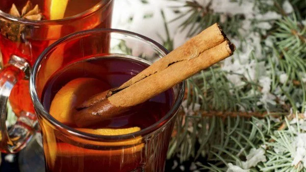 Греяно вино с плодове