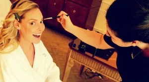 Подготовката на звездите за Златните глобуси