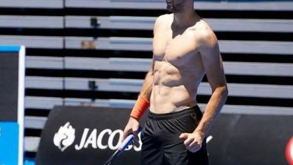 Гришо показа секси тяло (снимки)