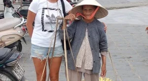 Рут Колева на почивка в Азия (снимки)