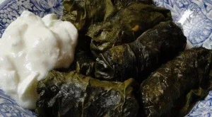 Лозови сарми с накълцано месо