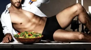 5 лъжи, които мъжете казват за мъжкото си достойнство