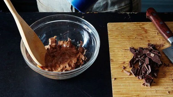 Най-лесният начин да разтопите шоколад