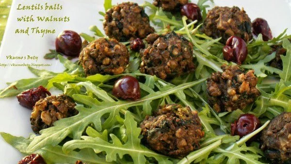 Лещени топчета с орехи и мащерка