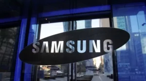 Samsung пусна първи телефон с операционна система Tizen 