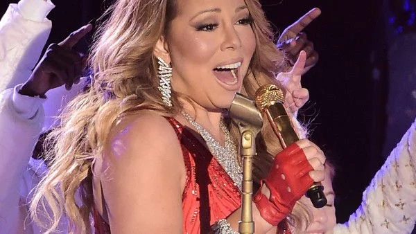 Марая Кери с шоу в Лас Вегас