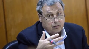 Данев: Не пипайте пенсионната система с груби политически ръце