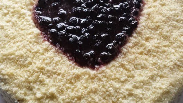 Френска селска торта с кленов сироп и бадеми