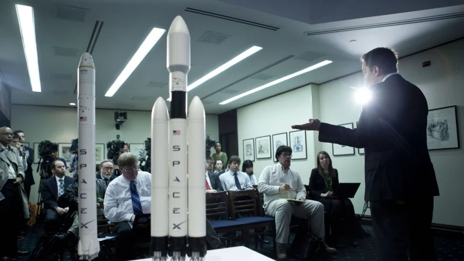 SpaceX получи милиард от Google и Fidelity