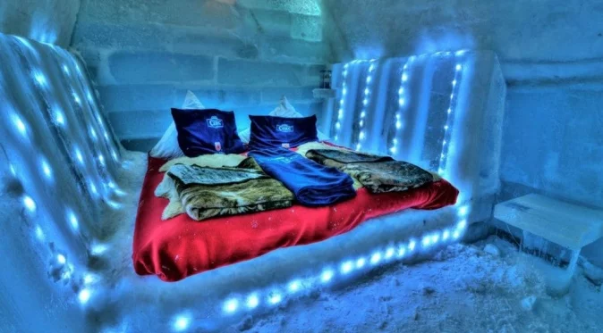 Леденият хотел в Румъния отново отвори врати (снимки)