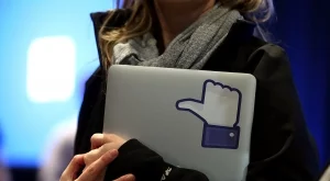 Facebook Messenger вече може да се ползва и без профил в социалната мрежа 