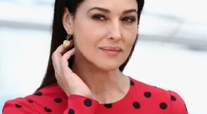 10 тайни в грима, които ще ви подмладят с години