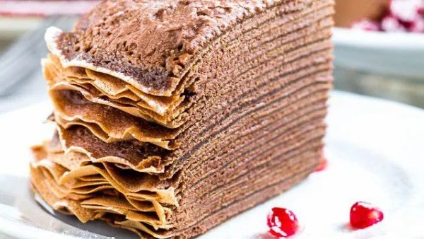 Палачинкова торта с шоколадов мус