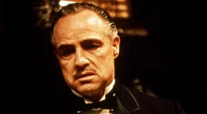 Продават малкия замък на Кръстника 