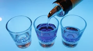 Представителите на кои професии в САЩ посягат най-често към чашката 